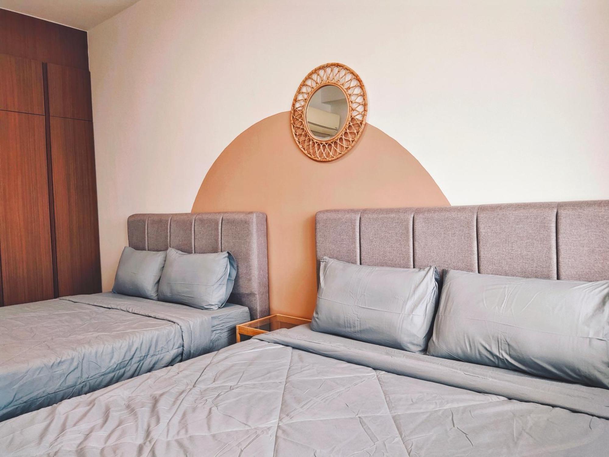 The Landmark By Katana 3Br To 4Br Luxury Seaview Landmark Homestay At Gurney 15-16Pax 无敌海景套房 Tanjung Tokong Exterior photo